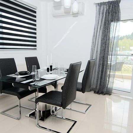 Mistral Luxury Living Aparthotel Néa Péramos Eksteriør bilde